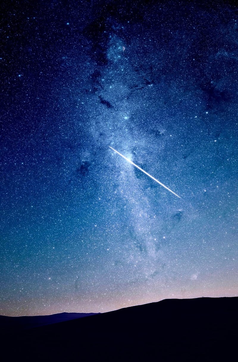 Comet in the night sky